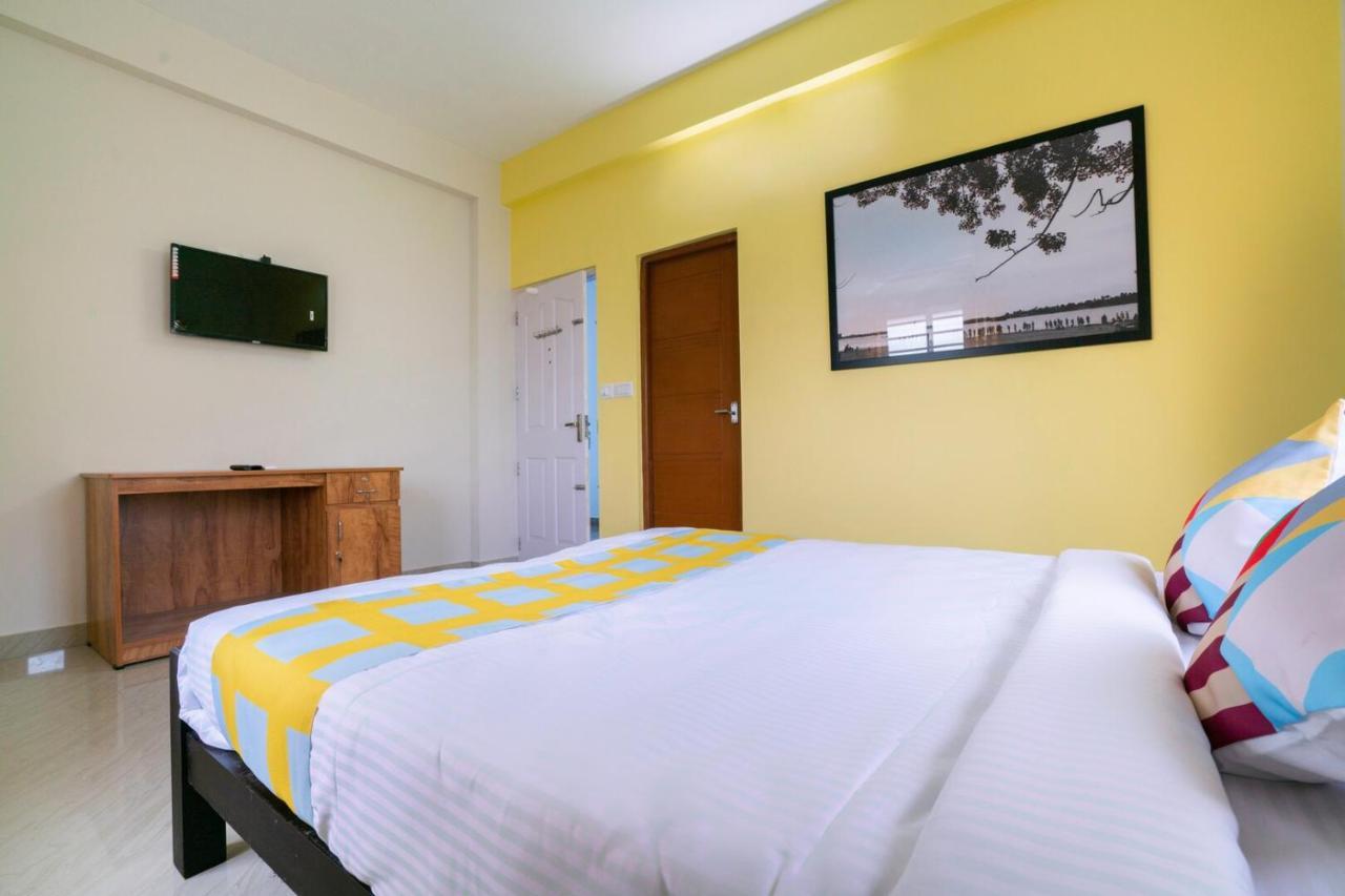 Dreamz Airport Residency Cochin 호텔 니둠바서리 외부 사진