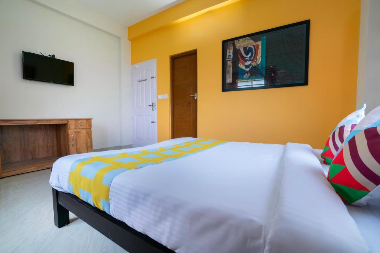 Dreamz Airport Residency Cochin 호텔 니둠바서리 외부 사진
