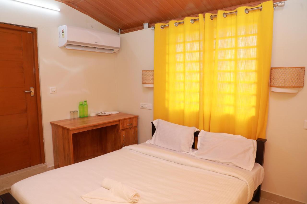 Dreamz Airport Residency Cochin 호텔 니둠바서리 외부 사진